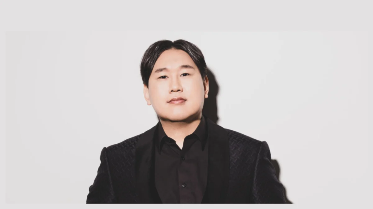 Baritone Yeongtaek Yang Joins Centre Stage Artist Management Roster for General Management