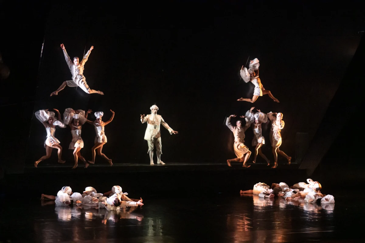 Le Carnaval, Mascarade Royale: Lully’s Florentine Roots Rekindled in a Dazzling Spectacle of Baroque Grandeur