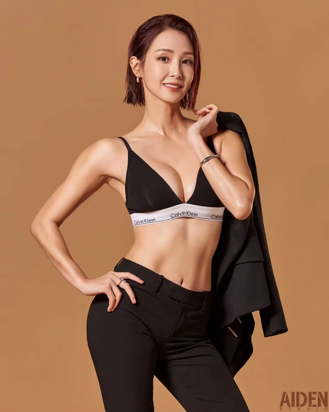 From KBS Announcer to Fitness Icon the Evolution of Oh Jung Yeon and the Cultural Significance of the Body Profile Phenomenon in South Korea