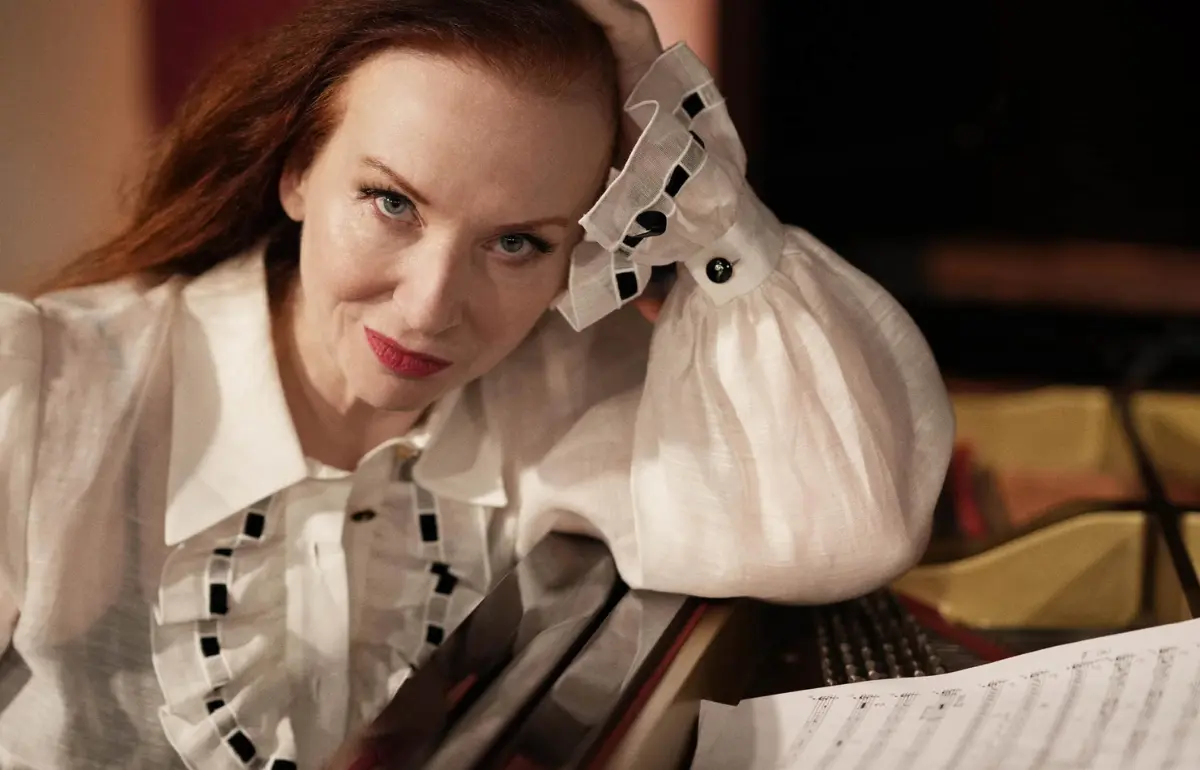 Judith Owen Redefines Jazz Boundaries with Suit Yourself and Upcoming UK Tour Dates