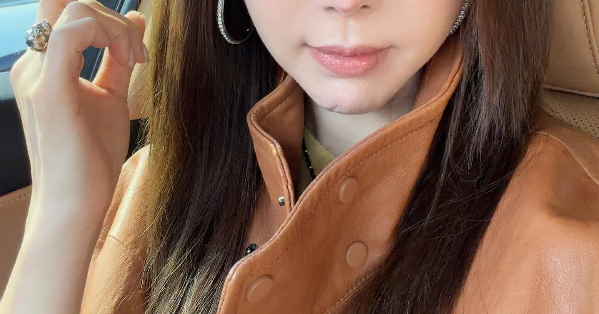 Korean Actress Becomes The Oldest Expectant Mother In The Industry