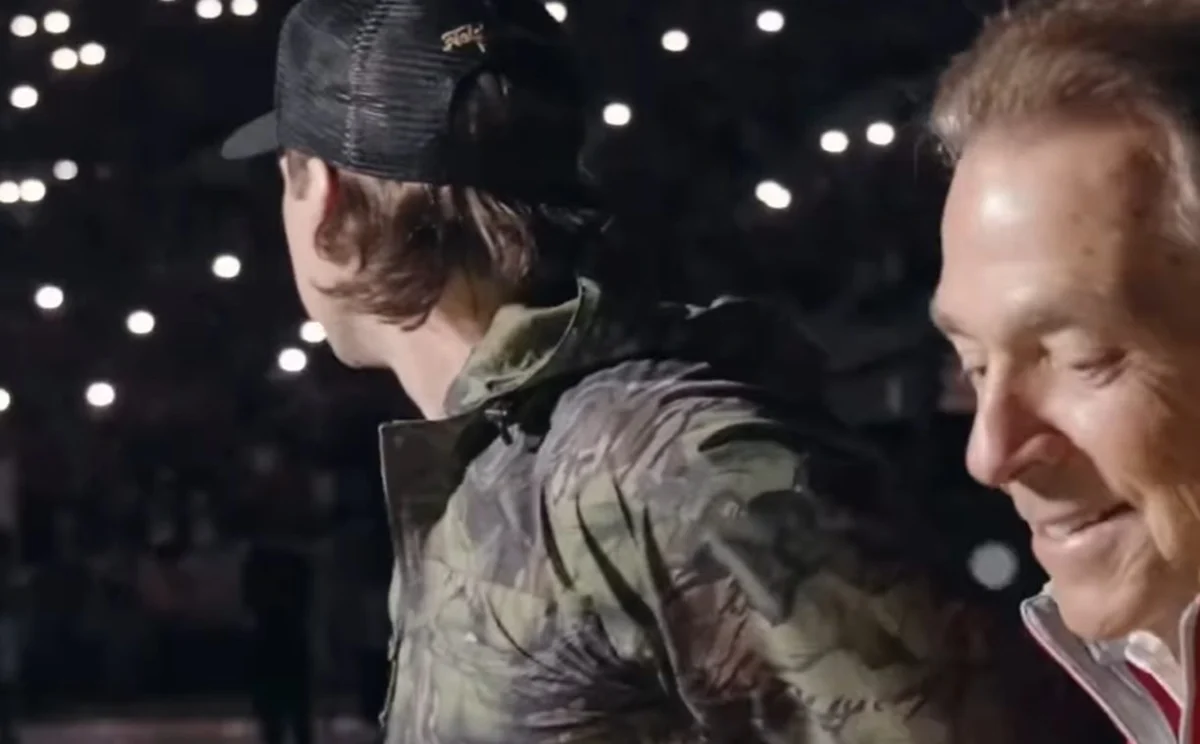 Nick Saban Says He Gave Morgan Wallen & His Crew A “Halftime A** Chewing” Ahead Of Tuscaloosa Concert | Whiskey Riff