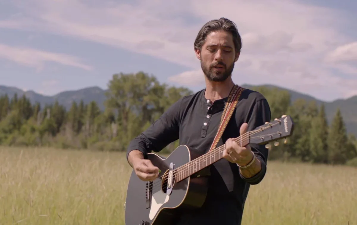 Ryan Bingham Reflects on the Resurgence of Country Music Culture and the Shifting Landscape of the Americana Genre