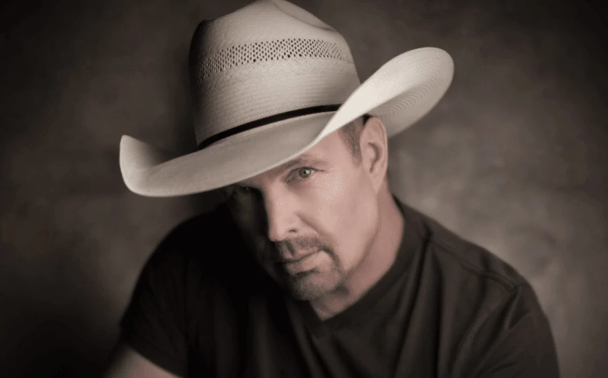 The Digital Divide: Assessing the Impact of Garth Brooks’ Streaming Holdout on Modern Country Music Legacy