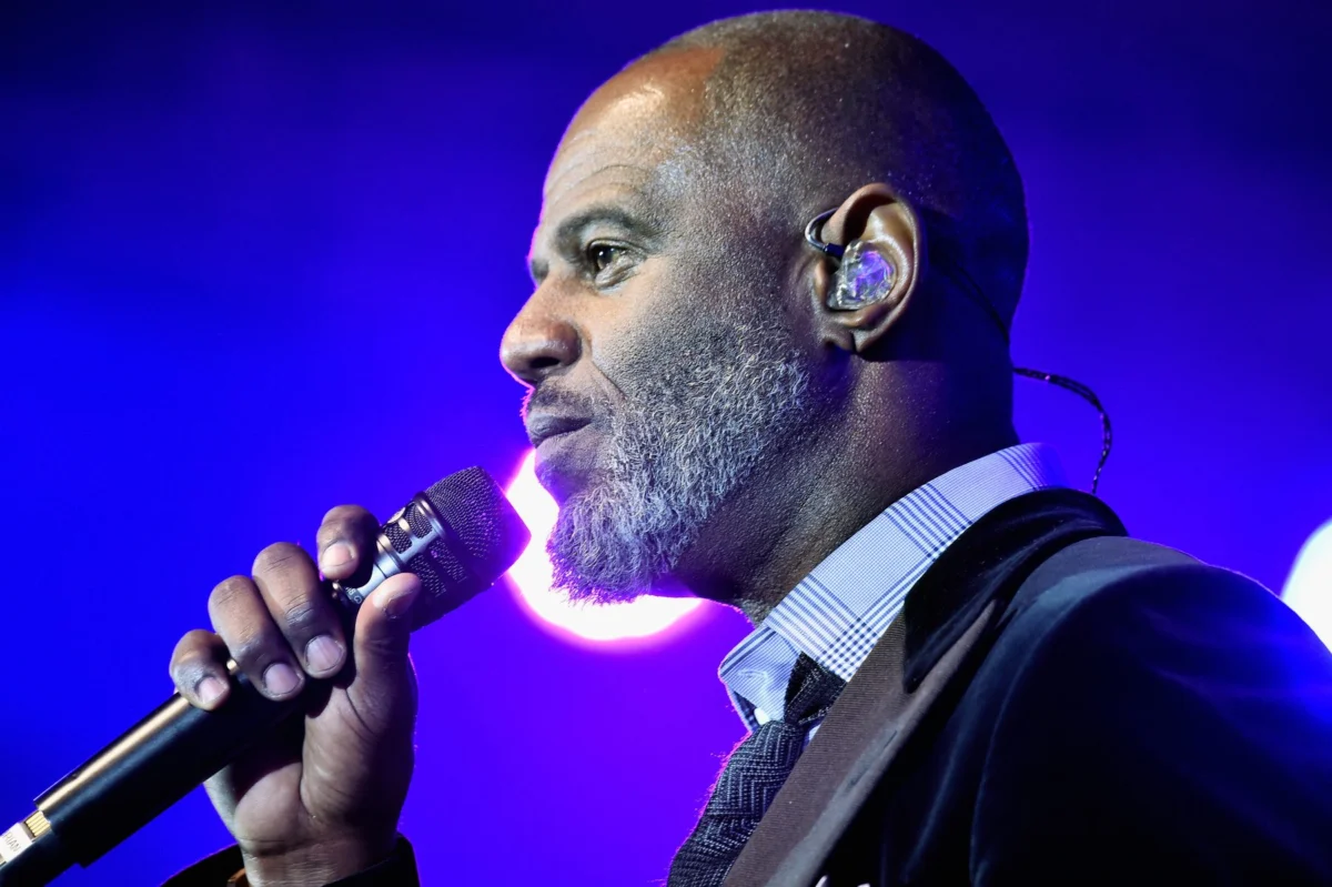 Urban One Seeks Dismissal of Brian McKnight’s Defamation Lawsuit Over Radio Broadcasts