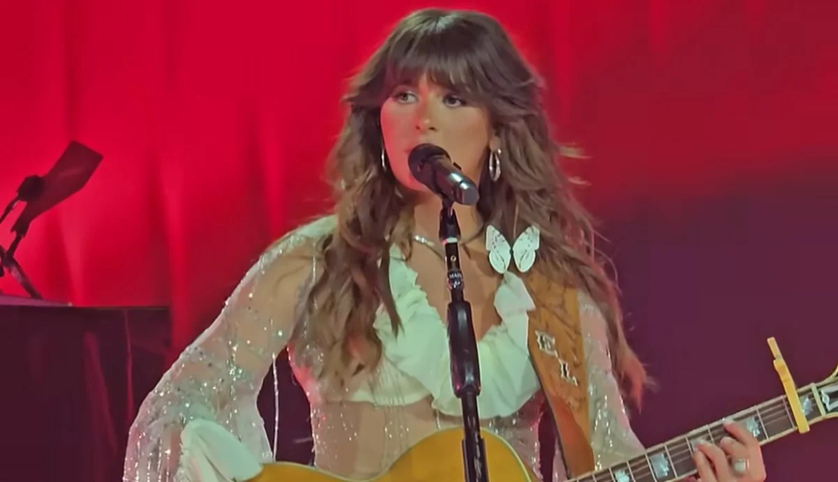 Ella Langley Launches Dandelion Tour in Toledo as Choosin’ Texas Continues Record-Breaking Run on Billboard Charts