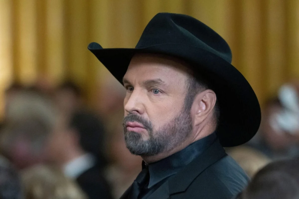 Garth Brooks Sexual Assault Litigation Faces Prolonged Delay Following Federal Appeals Court Ruling on Accuser Anonymity