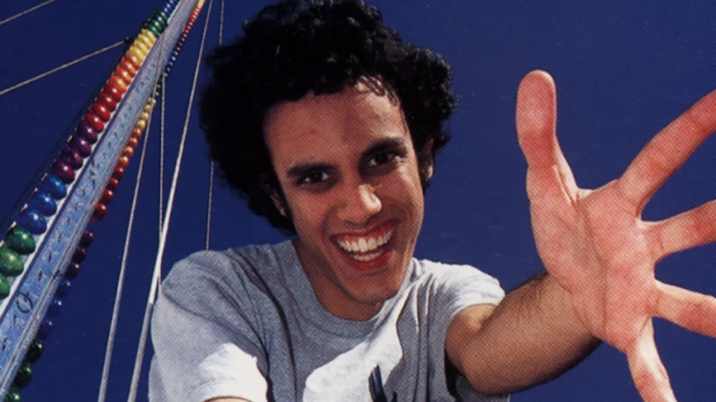 Listen to an unearthed 2001 Four Tet mix for WMFU Radio