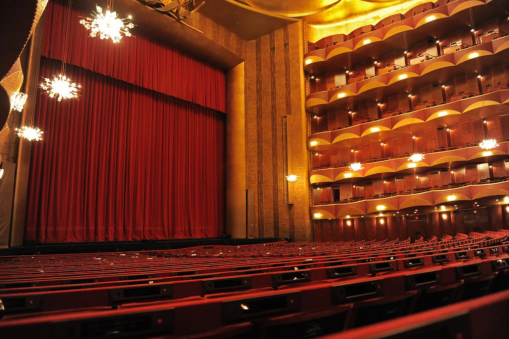 Metropolitan Opera Patrons Alerted to Measles Exposure Following "La Bohème" Performance