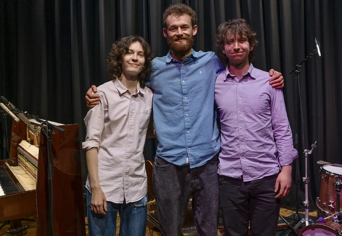 Nils Kavanagh Trio Bridges Cultural Heritage and Modern Jazz Innovation at Abergavenny Performance