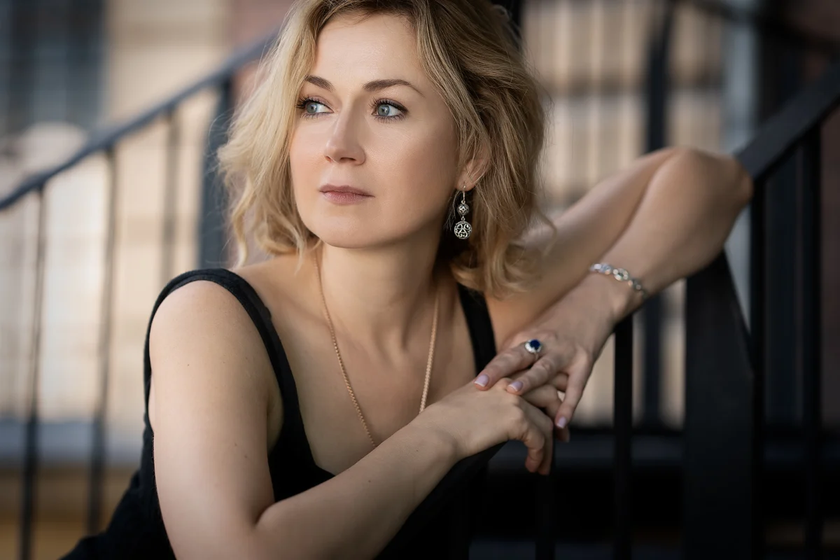 Svetlana Aksenova: A Voice of Truth and a Muse of Visionary Directors