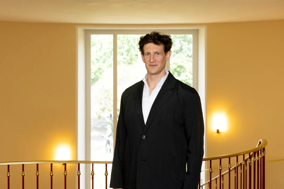 Evan Rogister Appointed General Music Director of Deutsche Oper am Rhein