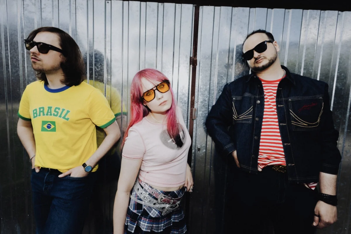 Hazy Waters Unleash "High": A Sonic Voyage into Imagined Romance and Evolving Artistry