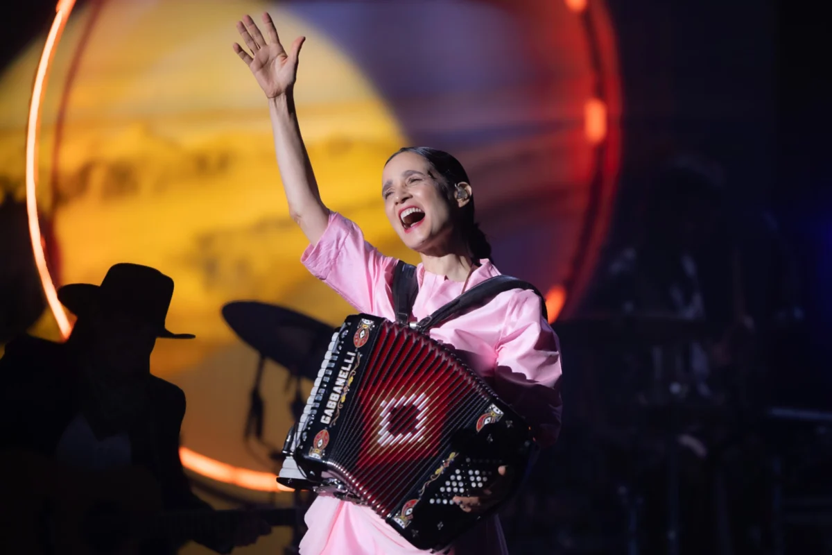 Julieta Venegas Returns to Mexico City’s Auditorio Nacional With Norteña Tour Celebrating Borderland Roots and Artistic Legacy