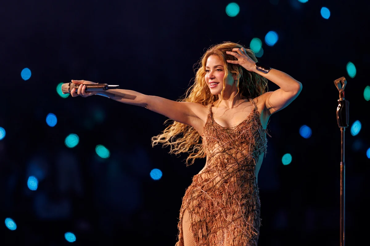 Shakira Dances With Tigers & Debuts ‘Dai Dai’ at 2026 U.S. Tour Kick-Off: Best Photos