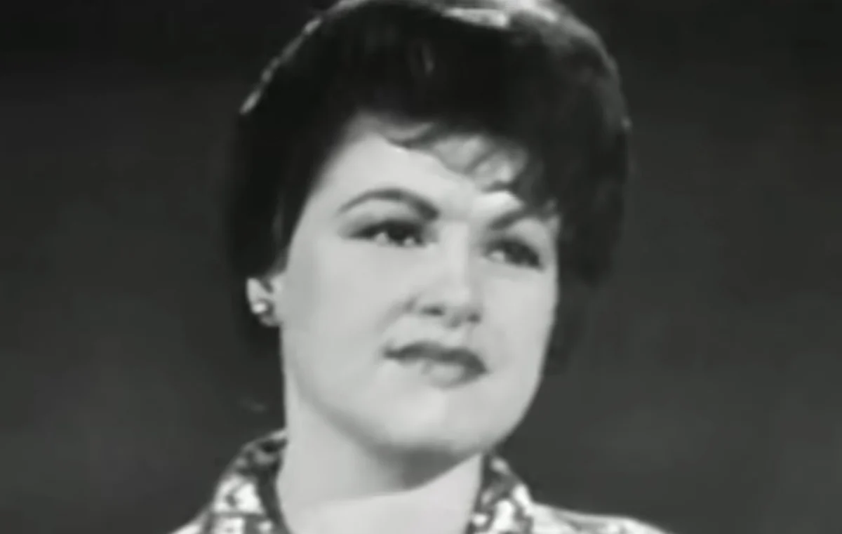 The Premonitions and Tragic Legacy of Patsy Cline A Deep Dive into the Life and Final Days of a Country Music Icon
