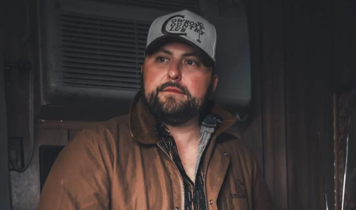 Tyler Farr Hospitalized with Severe Concussion Following Farm Vehicle Accident Leading to Goshen Stampede Cancellation