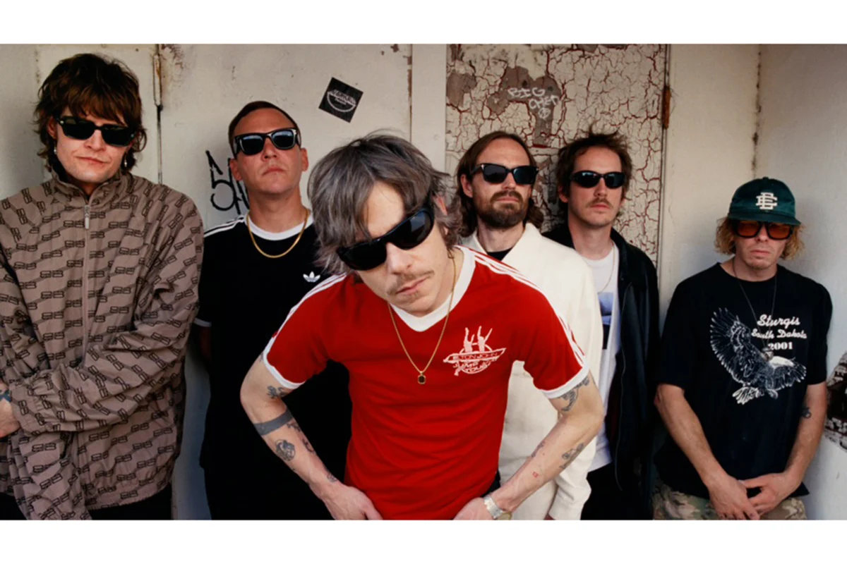Cage the Elephant Inks Landmark Deal with Big Loud Rock, Releases Emotionally Charged Single "Beaches in Tennessee"