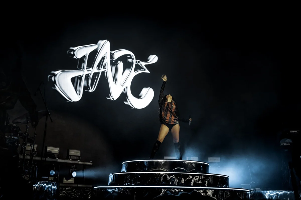 JADE Electrifies Roskilde Festival with a Dazzling Performance on Day One