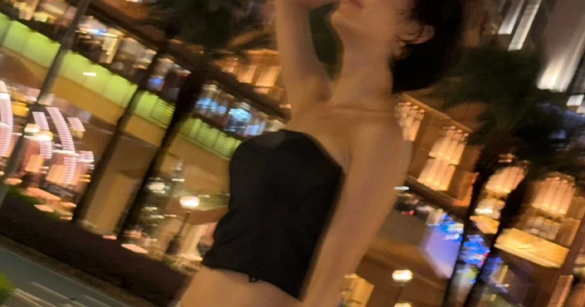 K-Pop Girl Group Idol Draws Admiration With Stunning Figure