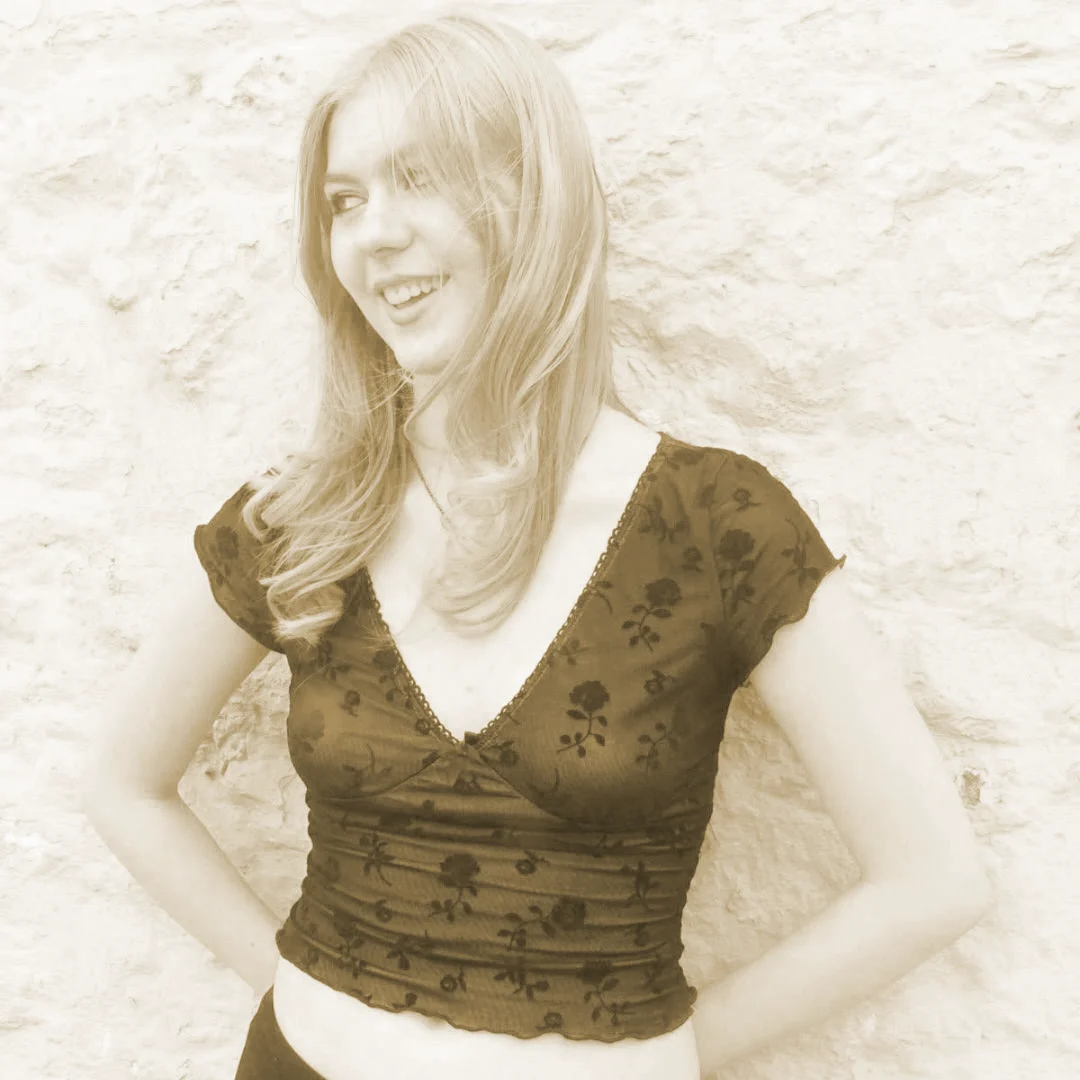 Lily Madison Delivers An Introspective Masterclass With Her New Indie-Folk Single This Is It