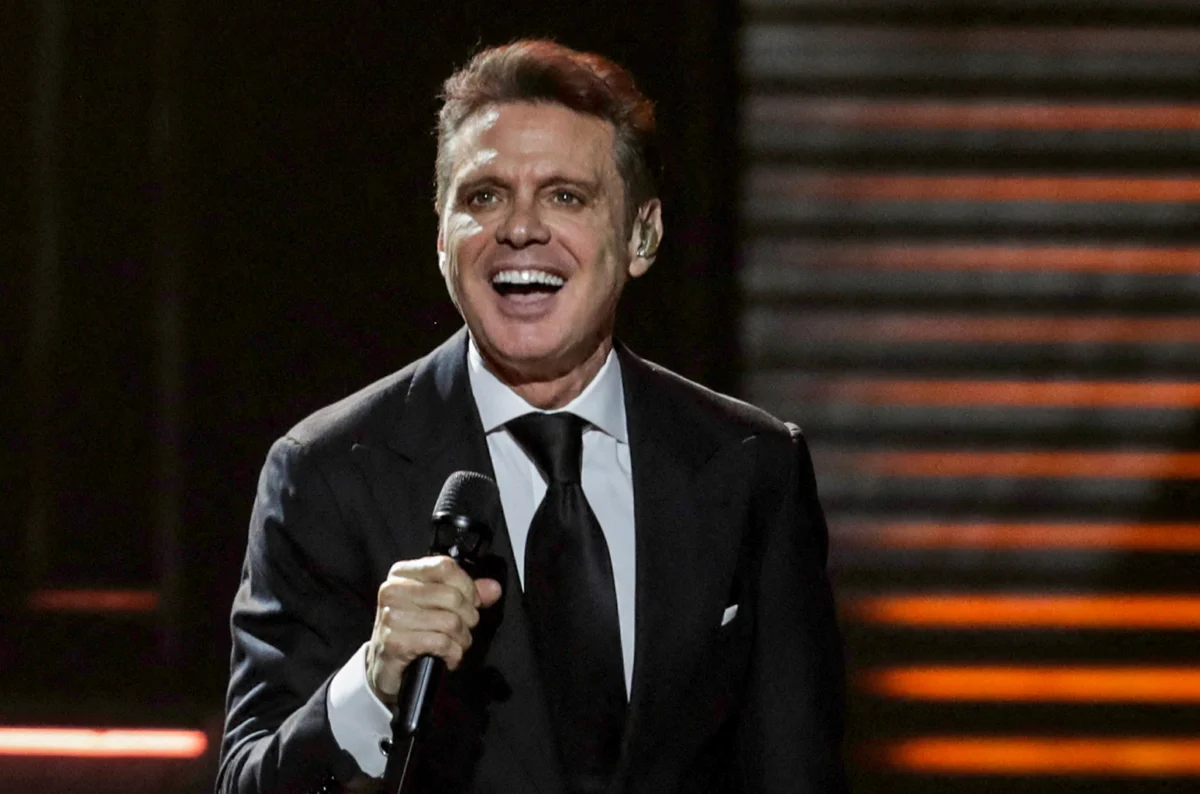 Mexican Superstar Luis Miguel Announces Massive 2027-2028 World Tour Following Historic Box Office Success