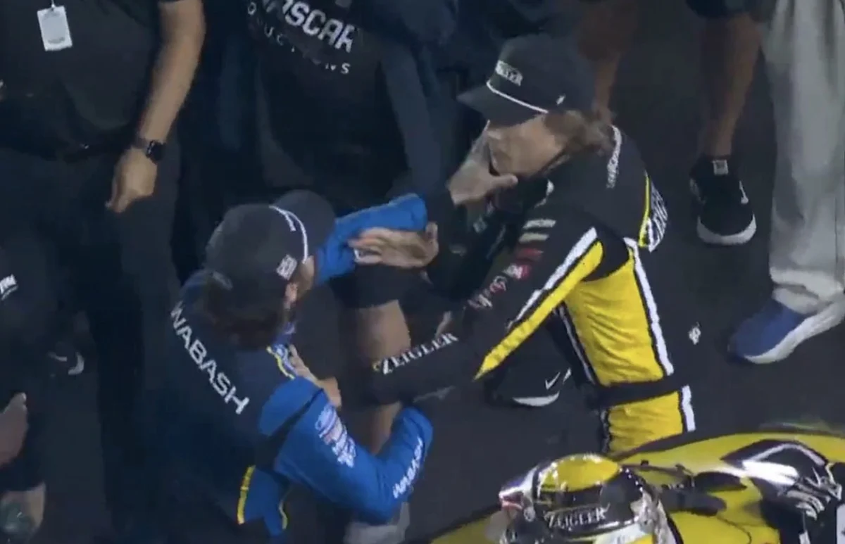 NASCAR Declines to Penalize Ryan Blaney and Carson Hocevar Following Bristol Pit Road Altercation
