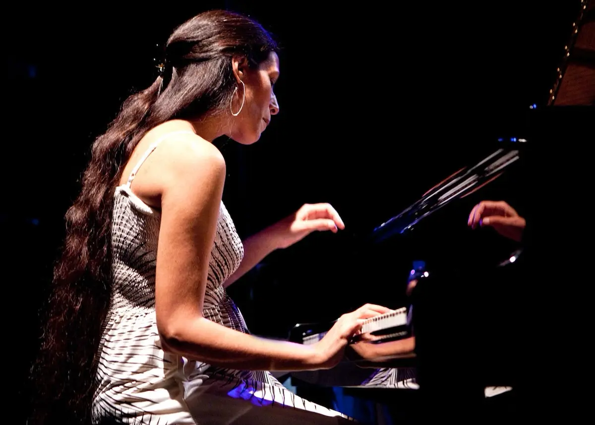 Reviewed: Zoe Rahman | Michael Arbenz