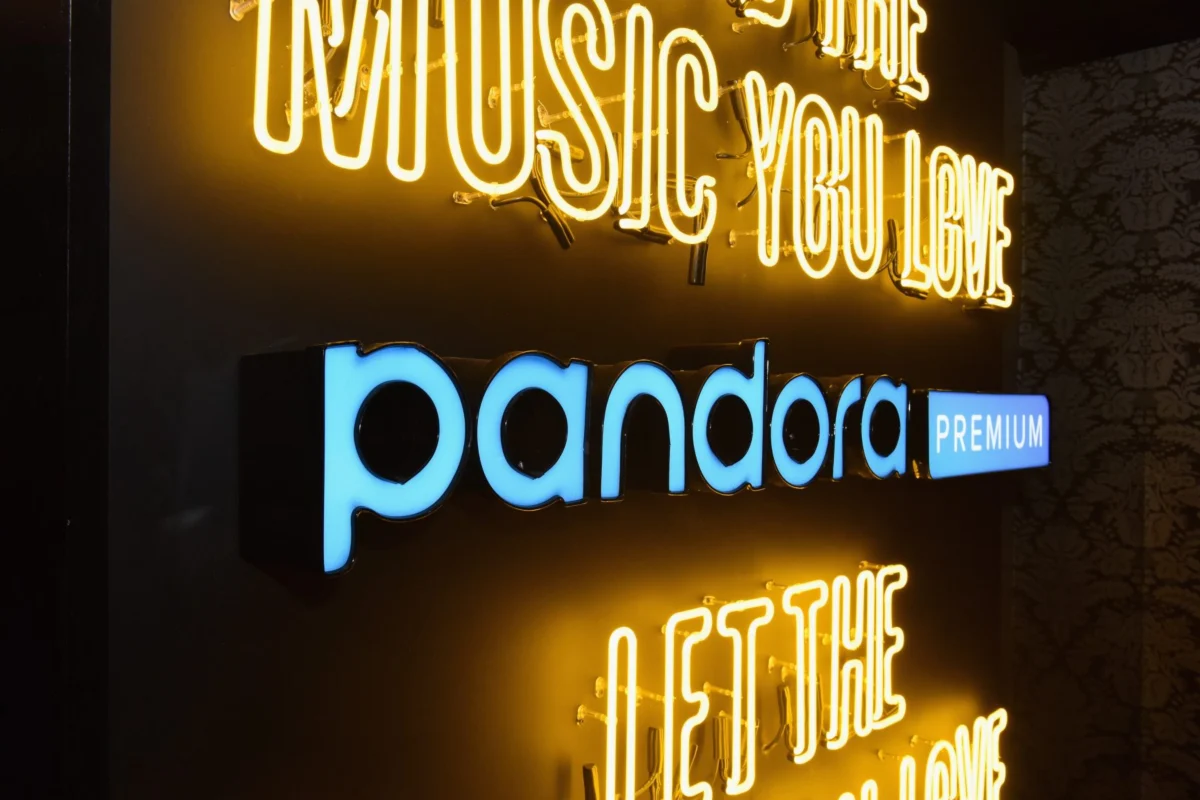 Judge refuses to rule on Pandora mechanical royalty case and sends dispute to jury trial