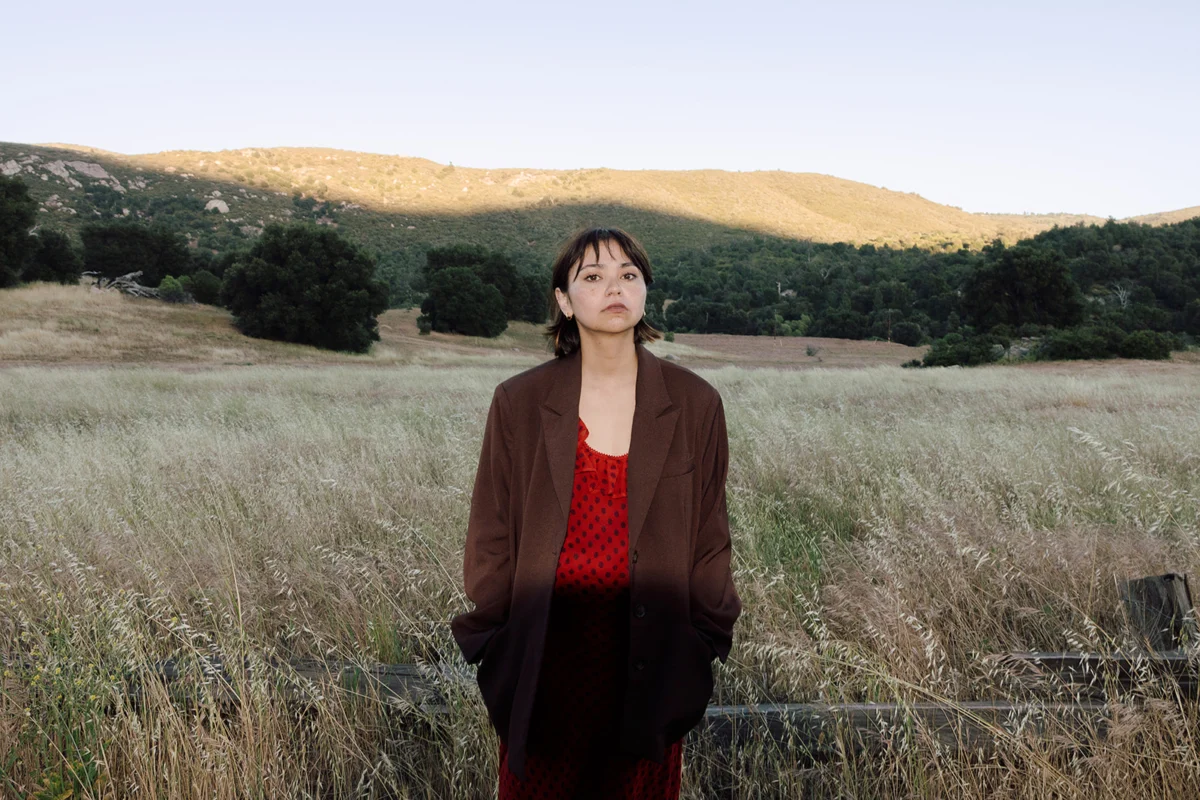 Southern California Singer-Songwriter Aly Rowell Unveils Her Introspective Debut LP Where It All Goes